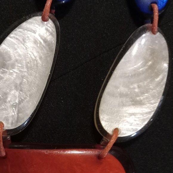 Lucite Necklace Vintage 90s Red Pearl Blue 20"-23" Lenth Translucent Plastic Fun - Picture 5 of 7